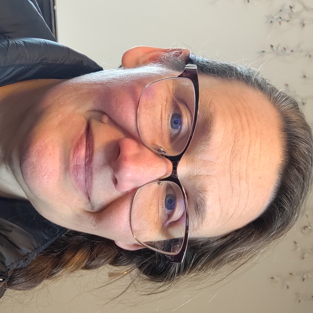 Meet your Posher, Juanita